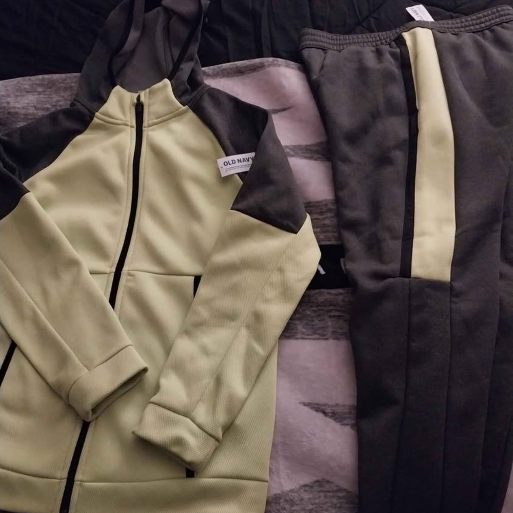 Old Navy Two-Tone Zip Hoodie & Joggers - Sage Green and Charcoal